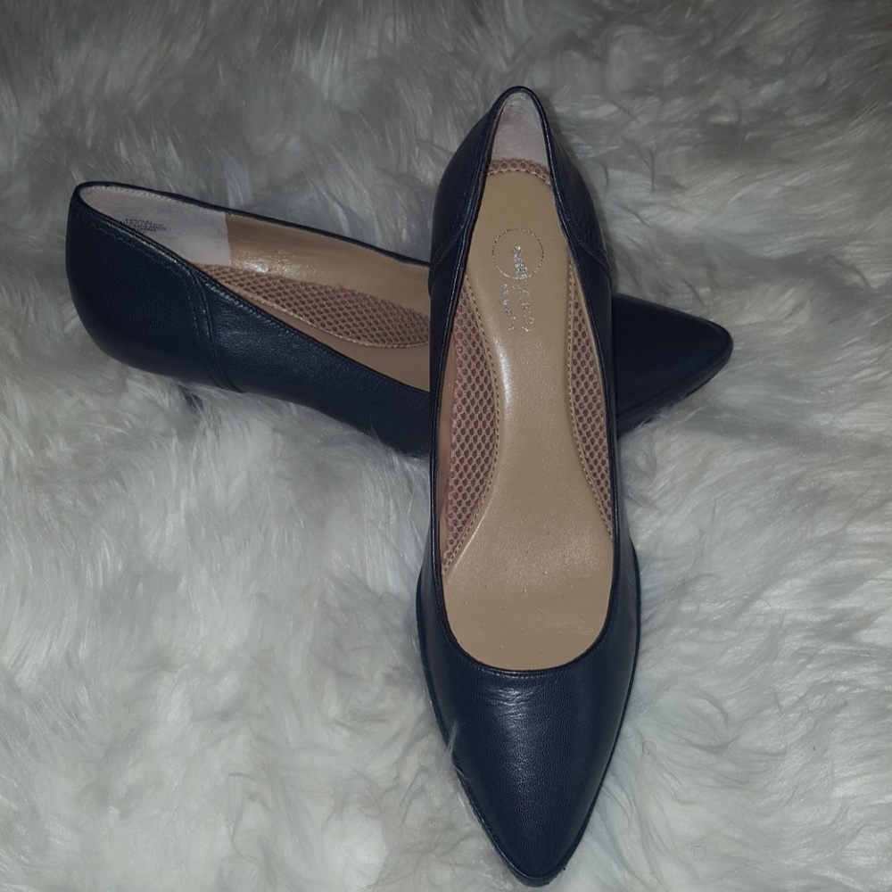 🆕️Easy spirit heels👠